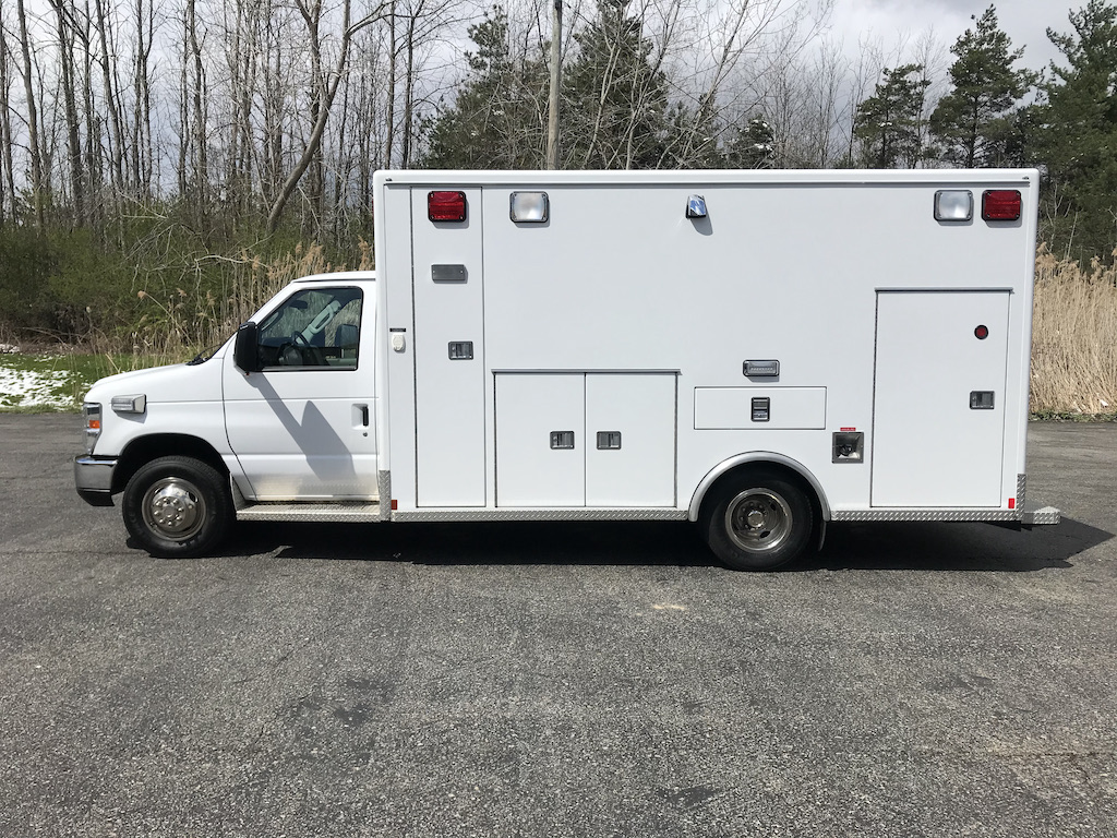 Hartfield-Used-Ambulance-1