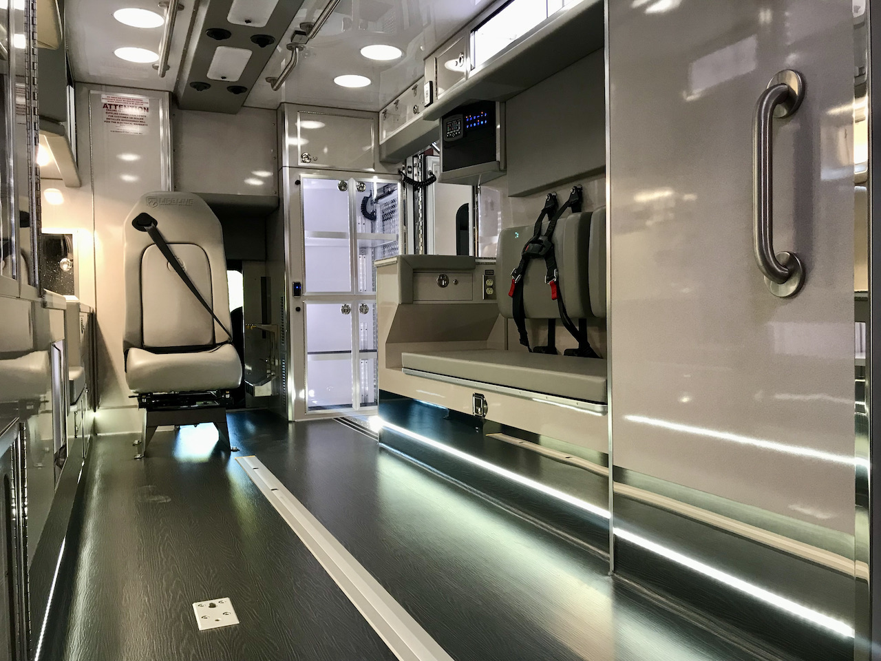 1_Life-Line-Ambulance-Demo-18