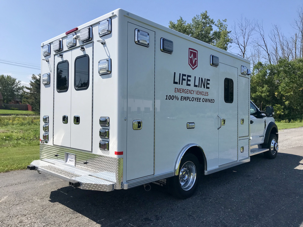 1_Life-Line-Ambulance-Demo-6