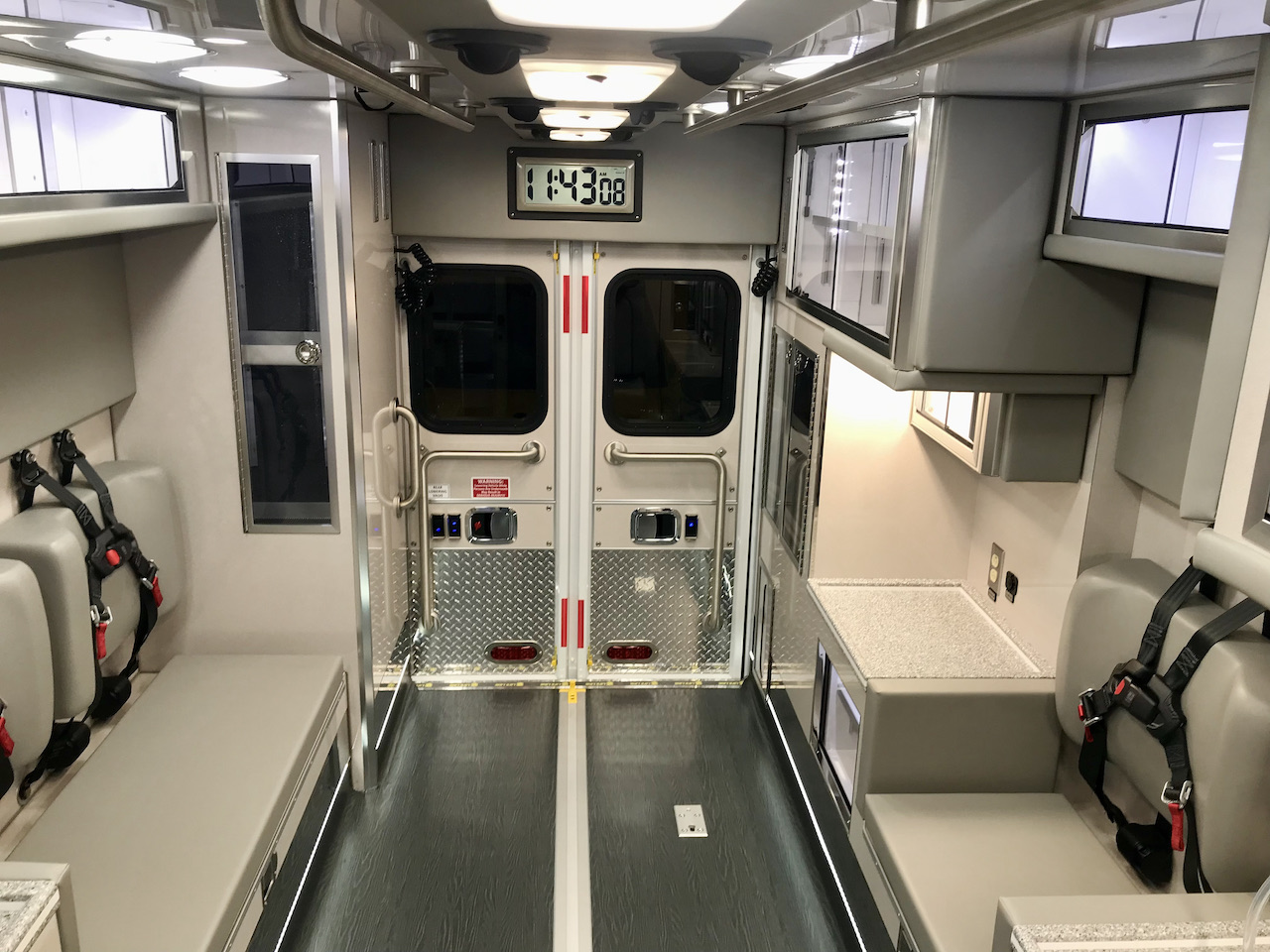 Life-Line-Ambulance-Demo-28