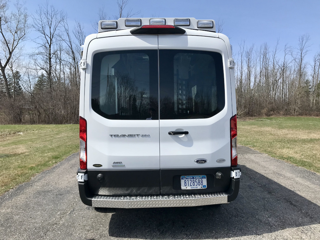 Perry-Medix-Ambulance-7