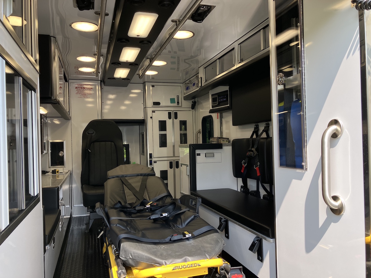 Newton-Abbott-Life-Line-Ambulance-14