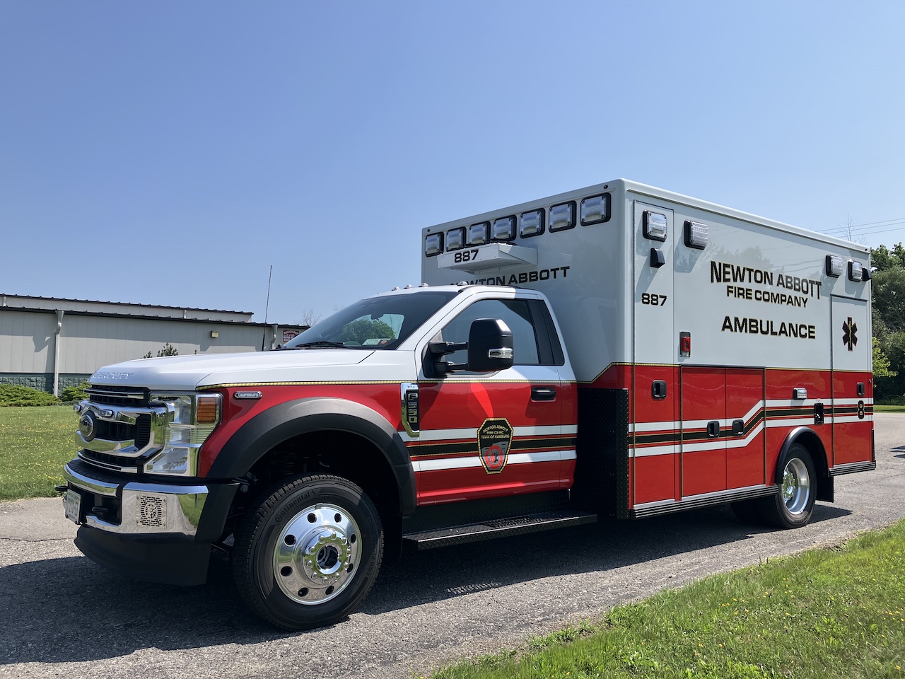 Newton-Abbott-Life-Line-Ambulance-2