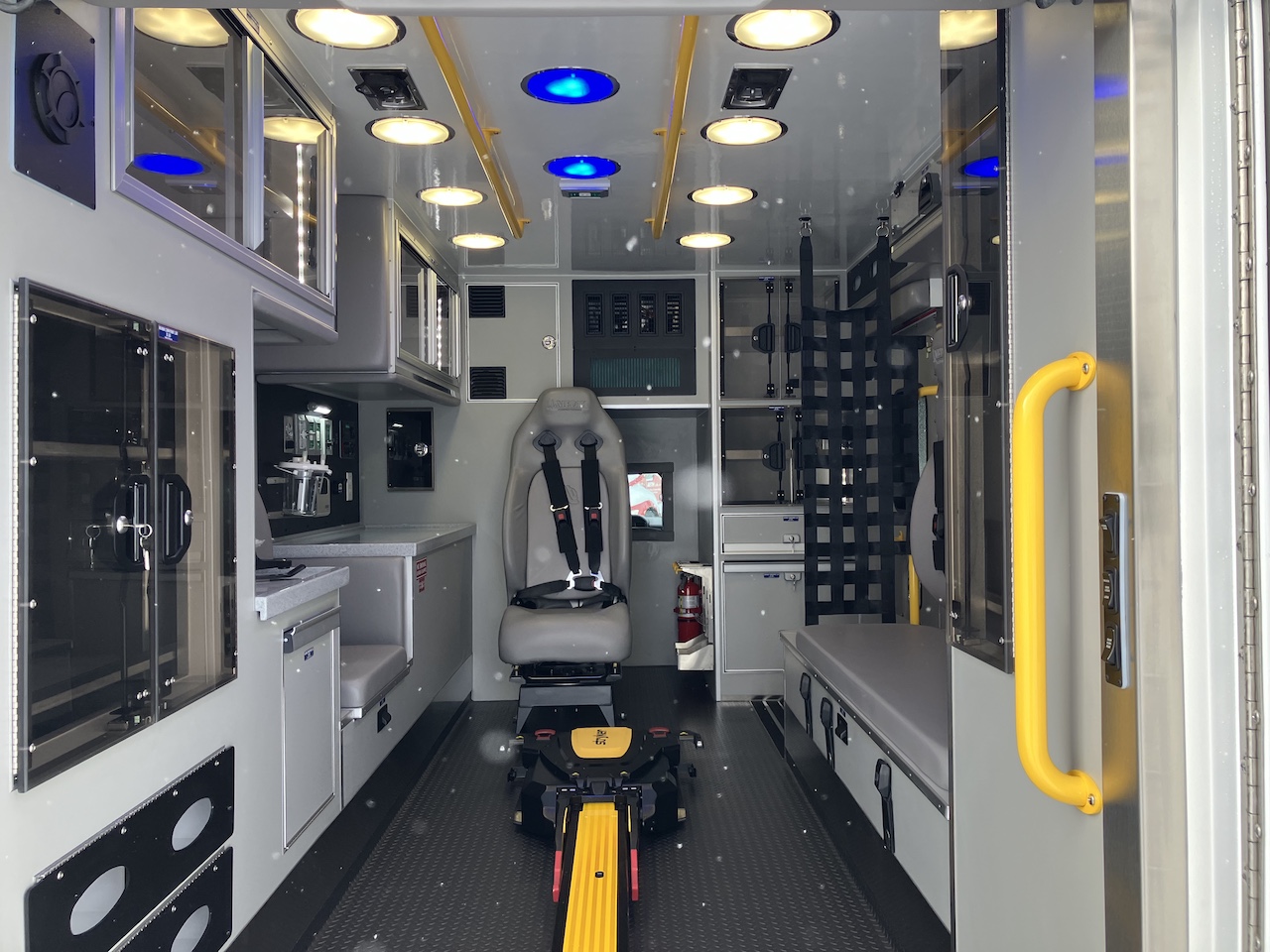 Darien-EMS-Medix-Ambulance-12