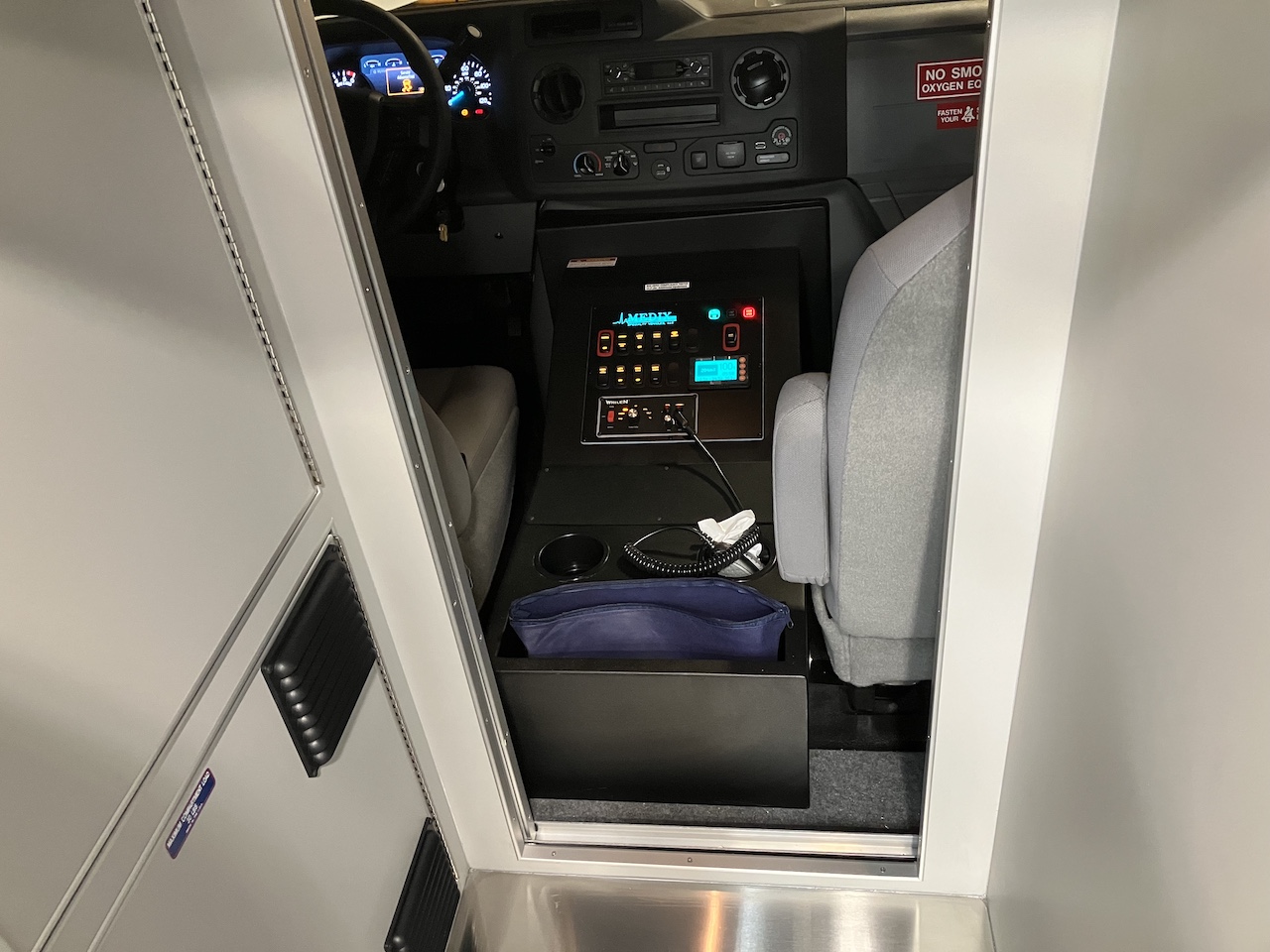 Medix-Ambulance-23-M462-8