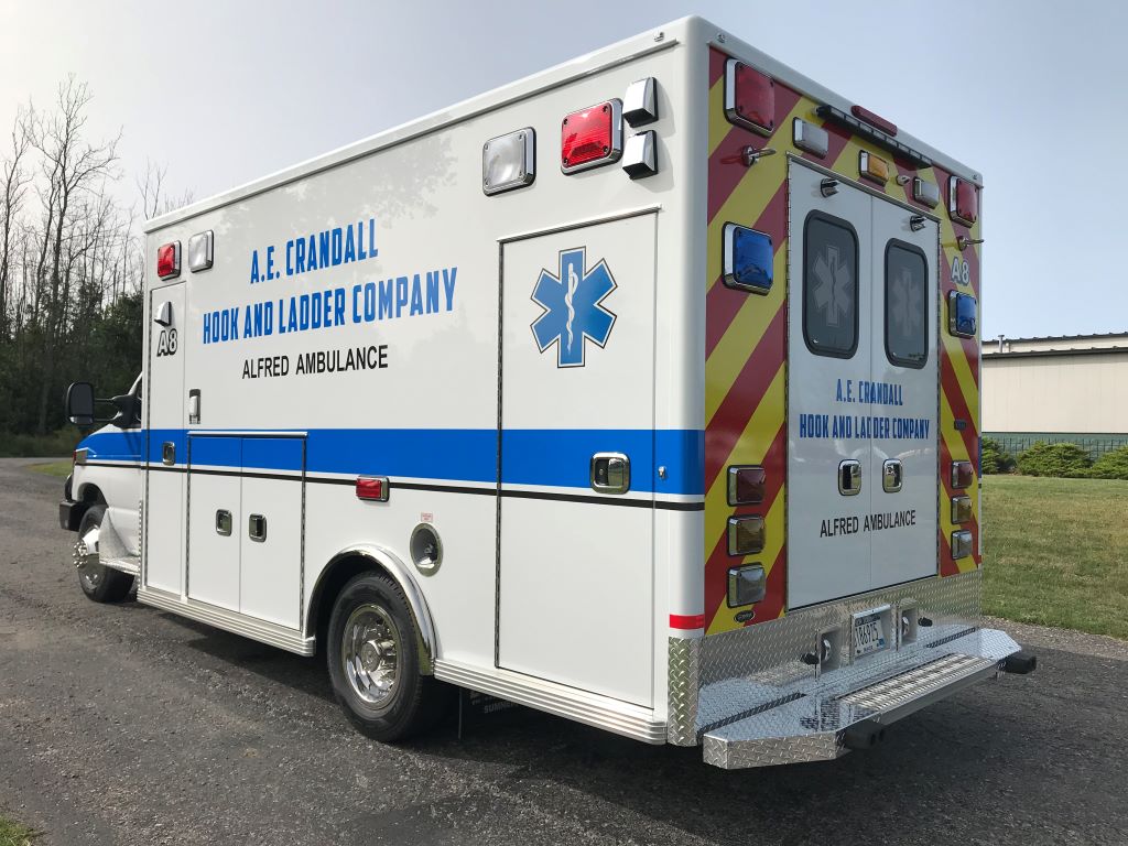AE-Crandall-Life-Line-Ambulance-10