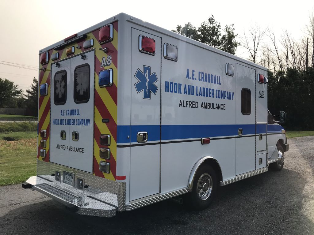 AE-Crandall-Life-Line-Ambulance-8