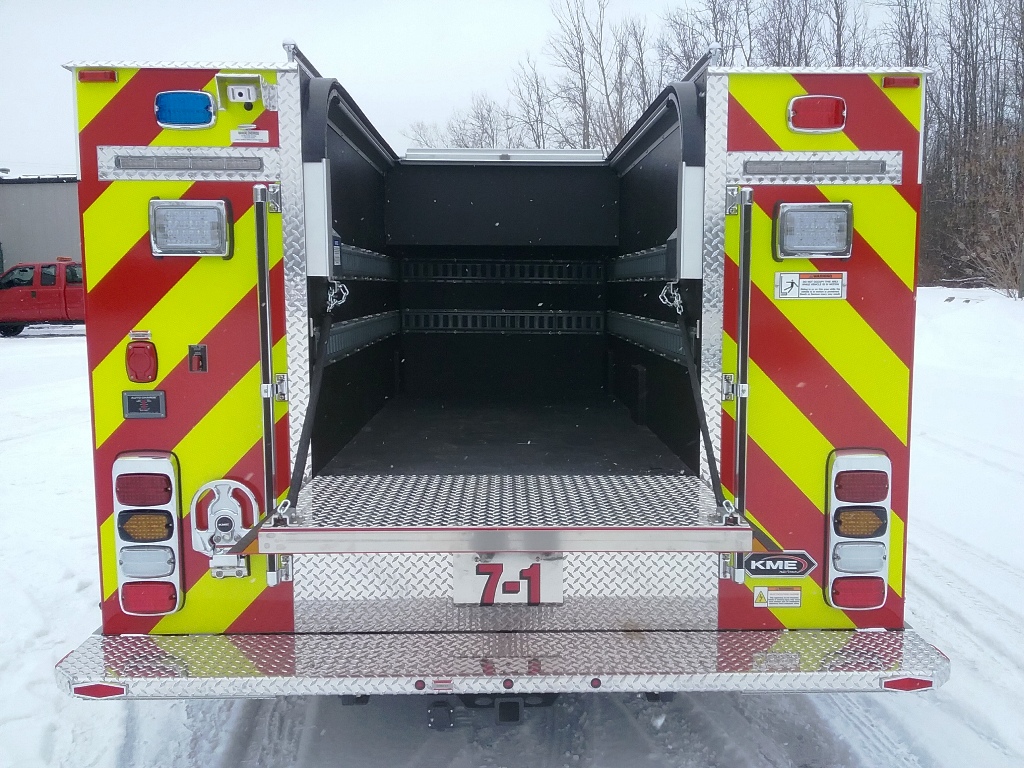 Bowmansville - KME Rescue - 12