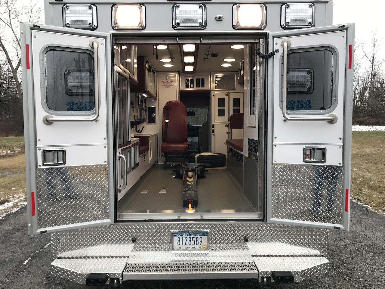 Cambridge-Life-Line-Ambulance-15