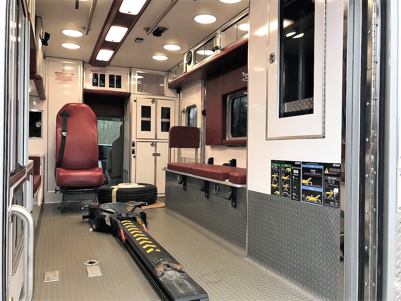 Cambridge-Life-Line-Ambulance-18