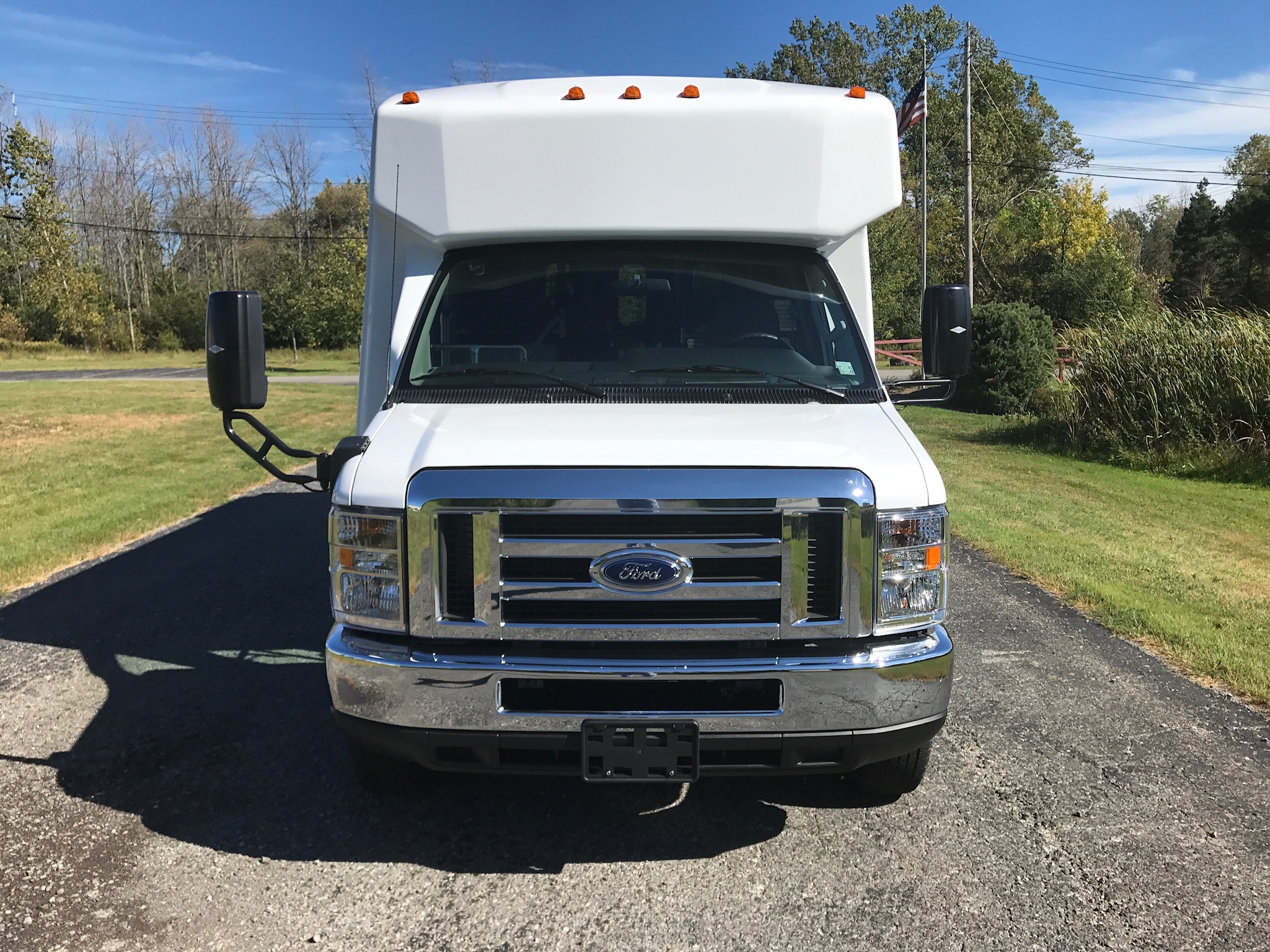 Canterbury Woods - 2017 Glaval Paratransit Bus - 3