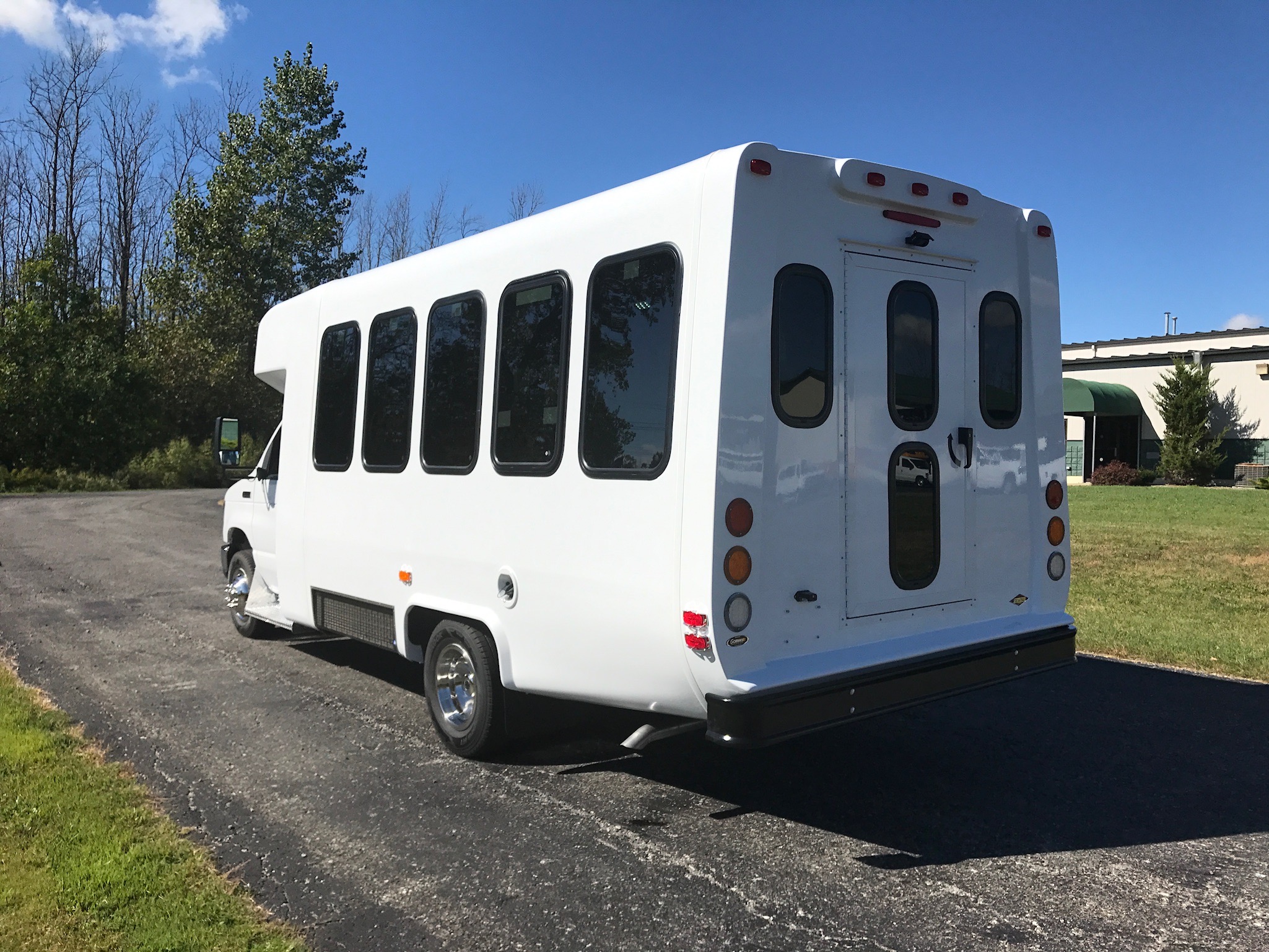 Canterbury Woods - 2017 Glaval Paratransit Bus - 8