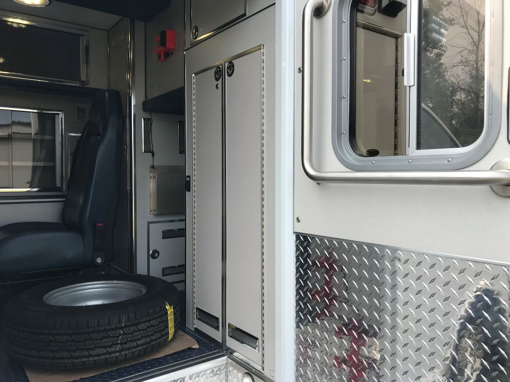 Corinth-Life-Line-Ambulance-11