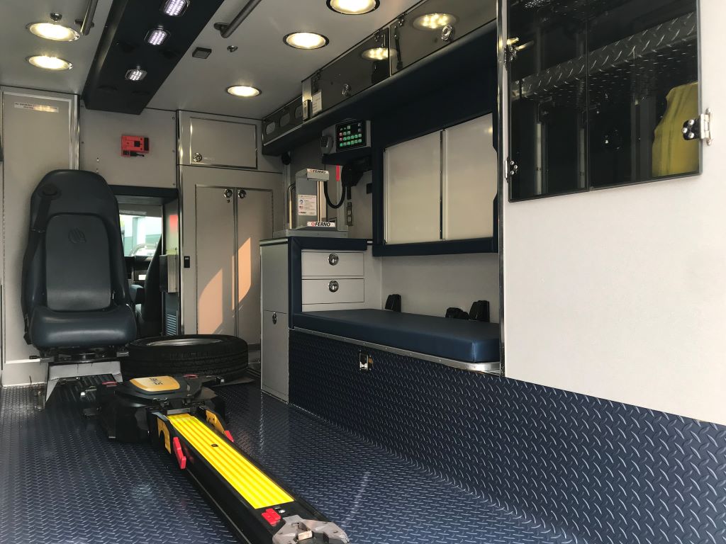 Corinth-Life-Line-Ambulance-15