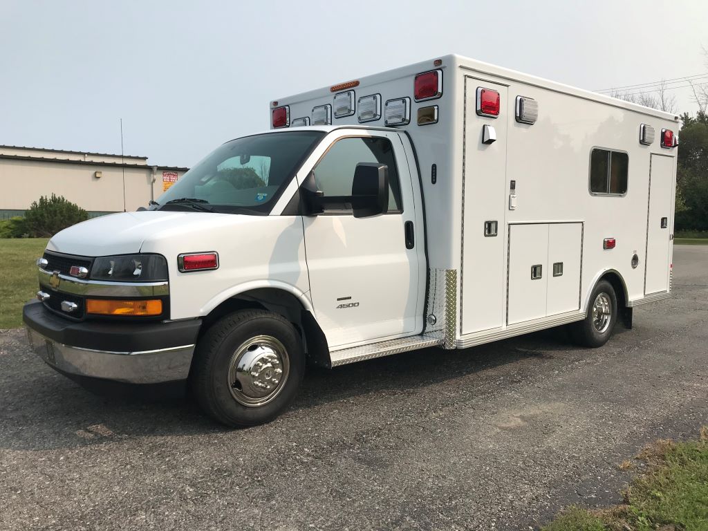 Corinth-Life-Line-Ambulance-2