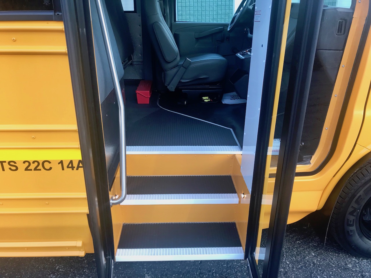 Collins Bus - Corvus Bus - 11