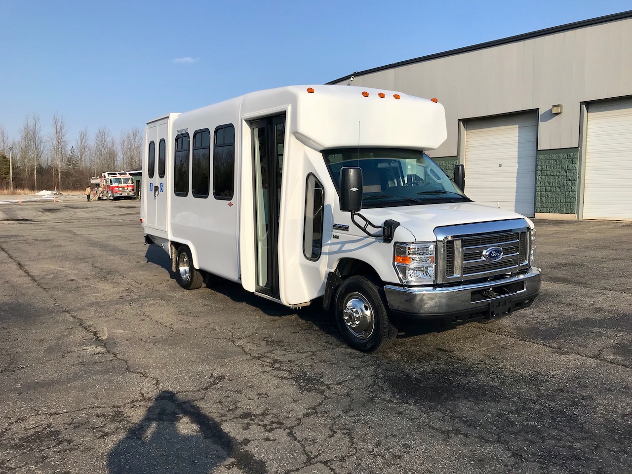 Diamond Coach - Corvus Bus - 5