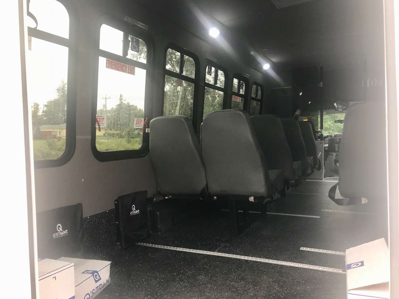 Diamond Coach - Corvus Bus - 11