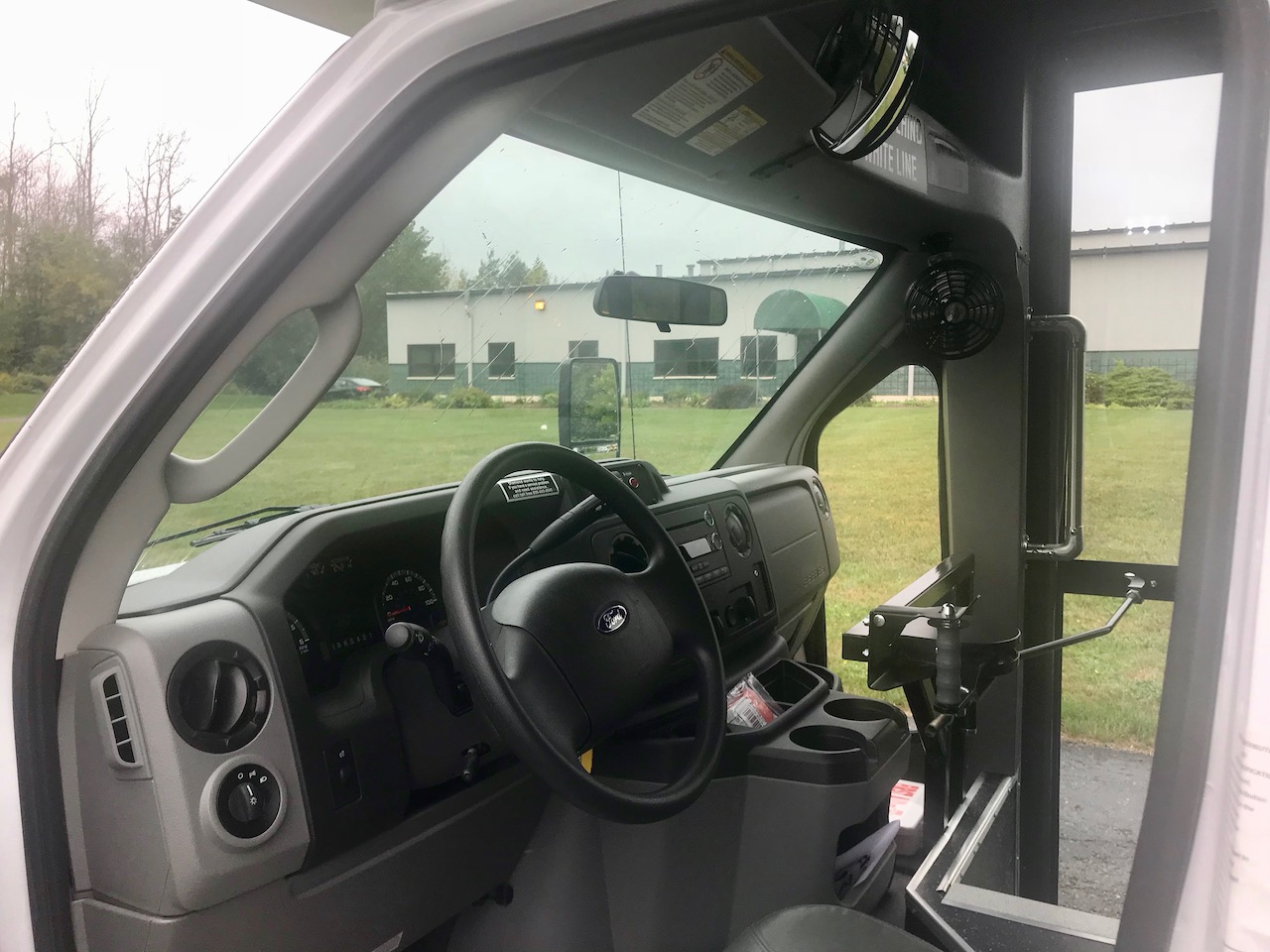 Diamond Coach - Corvus Bus - 14