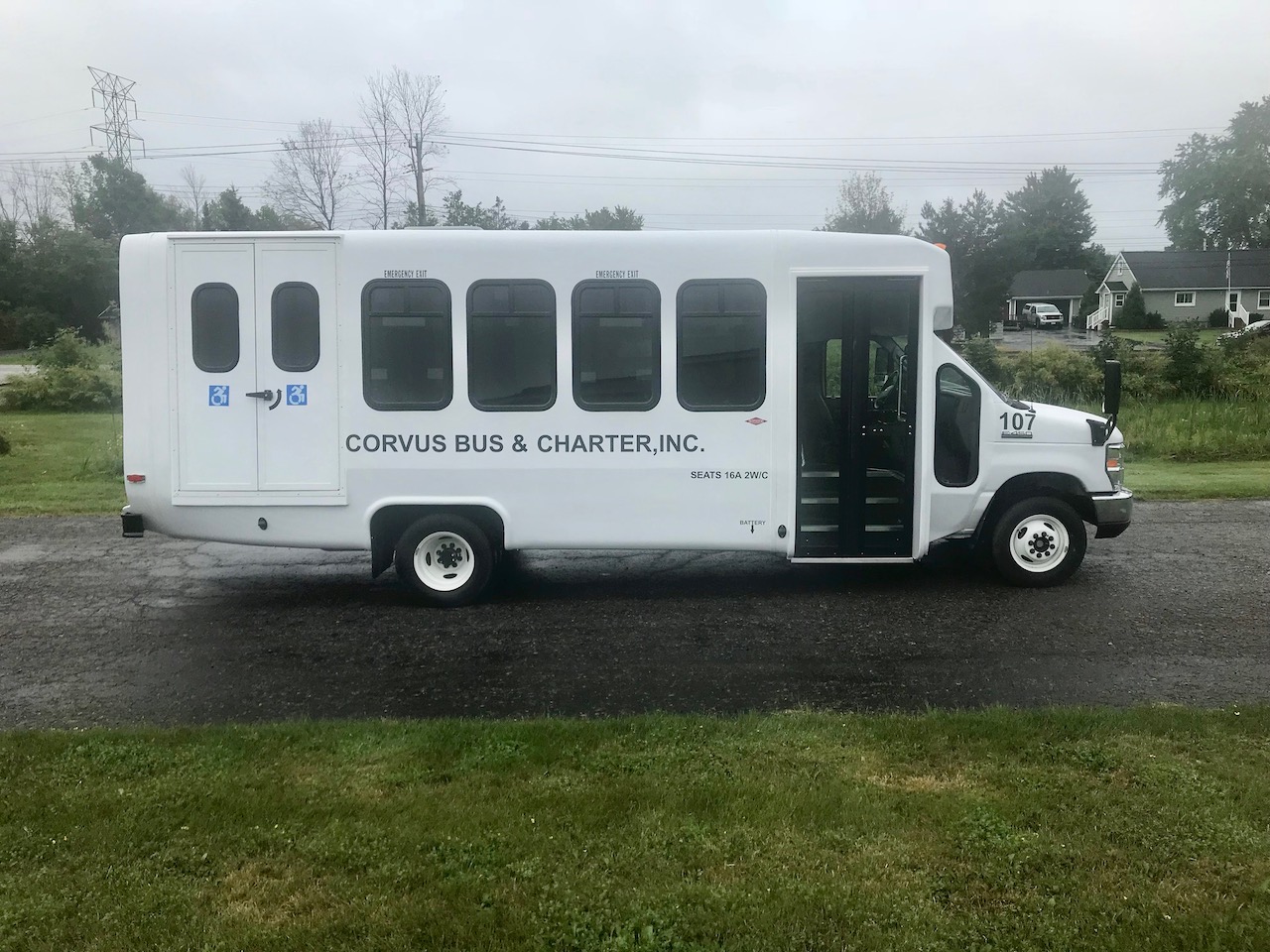 Diamond Coach - Corvus Bus - 5