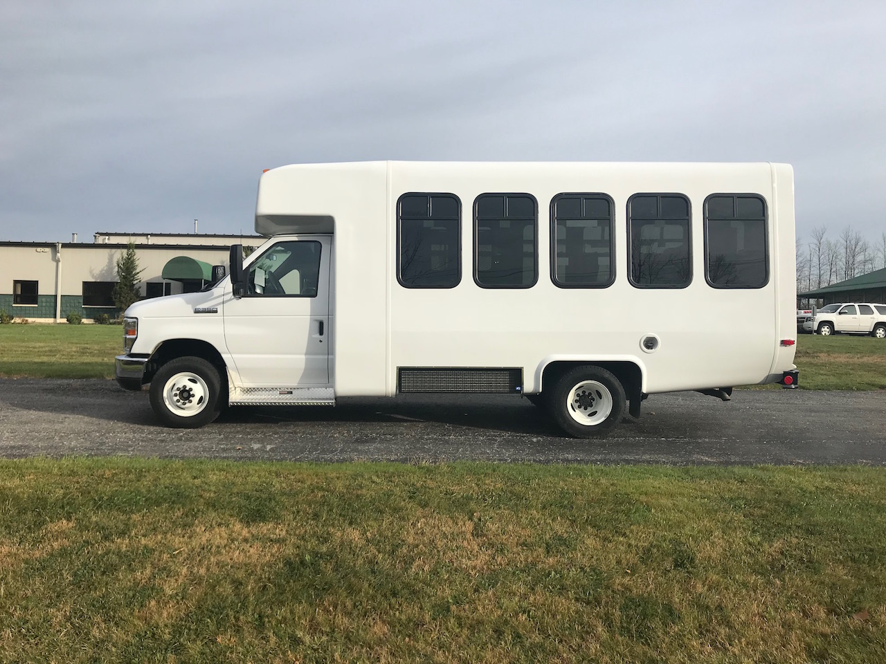 Diamond Coach Paratransit - Fanciscan Sisters - 1