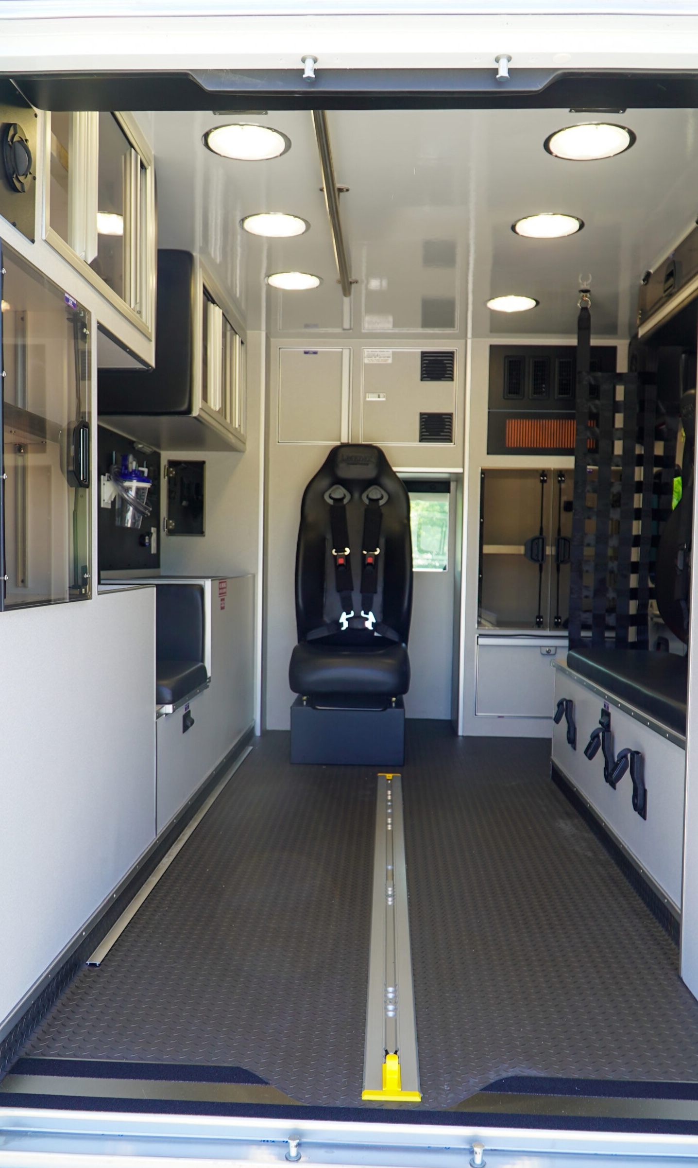 Medix-Demo-157-B7002-05-scaled