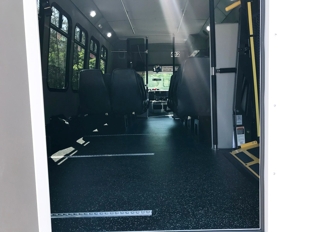 Hilltop-Diamond-Coach-9