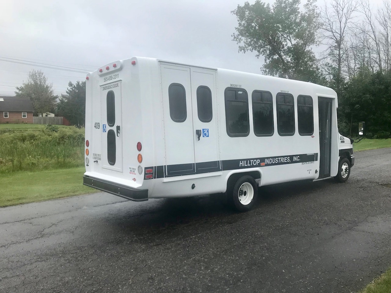Diamond Coach - Hilltop Industries - 6