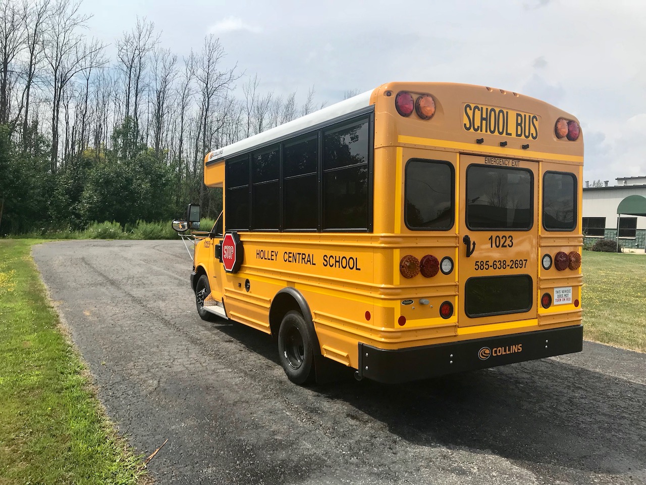 Collins Bus - Holley - 8