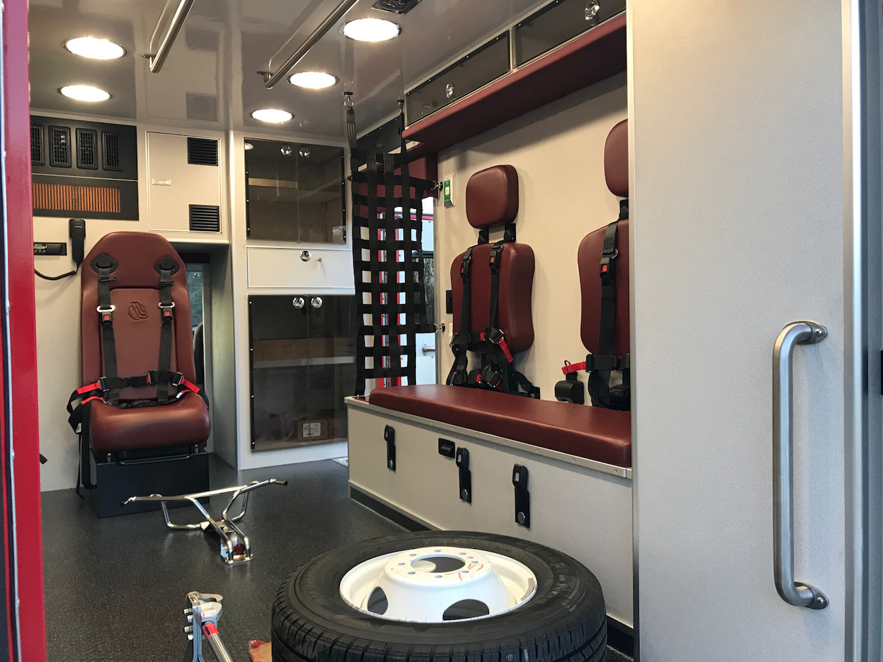 Medix Ambulance - Jamison Road - 11