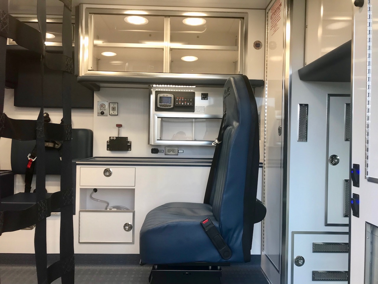 Life Line Ambulance - Lake Shore - 14