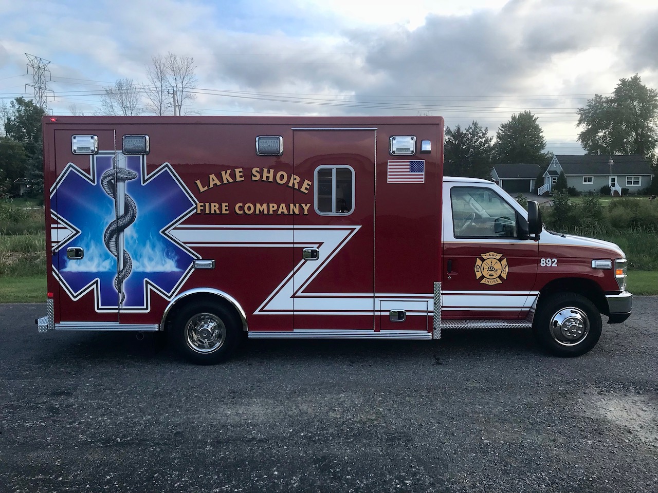Life Line Ambulance - Lake Shore - 5
