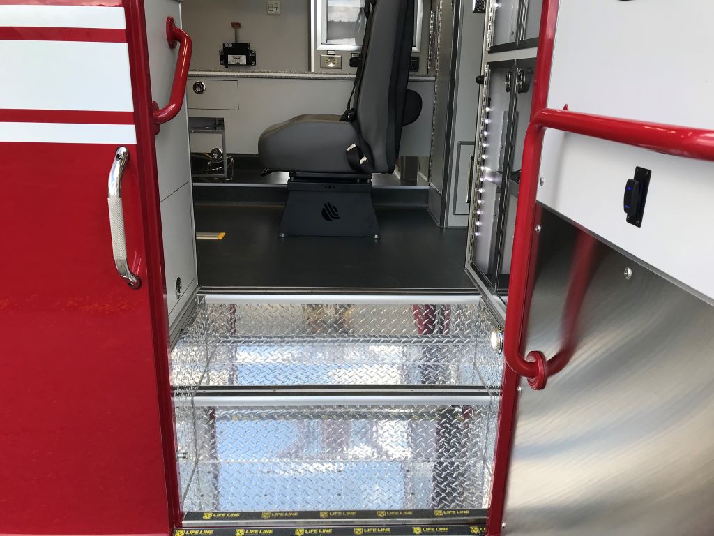 Lewiston-Life-Line-Ambulance-19