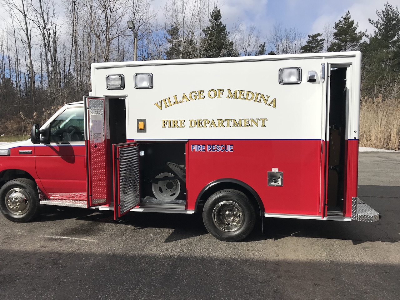 Medina-Medix-Ambulance-11