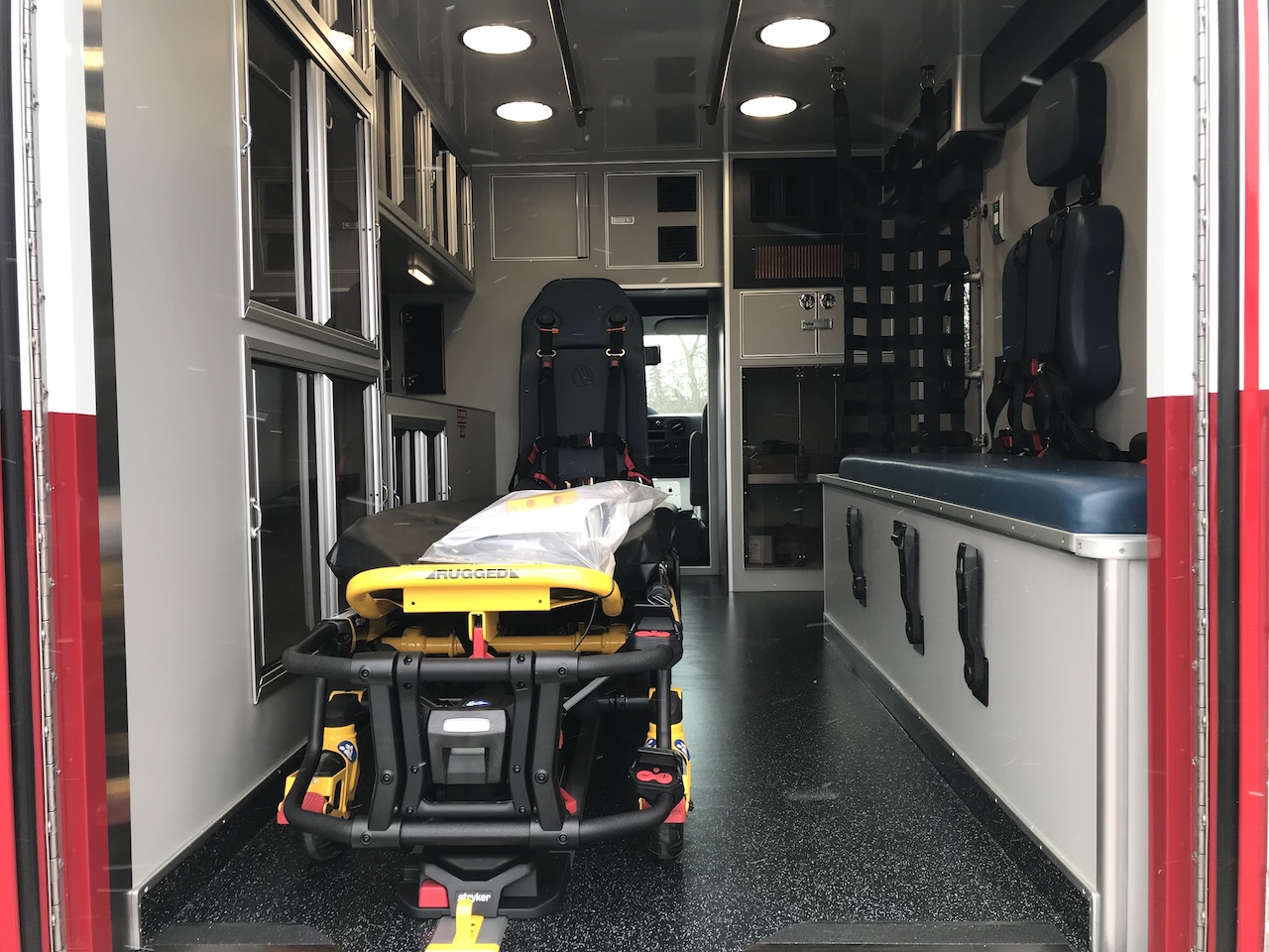 Medina-Medix-Ambulance-15