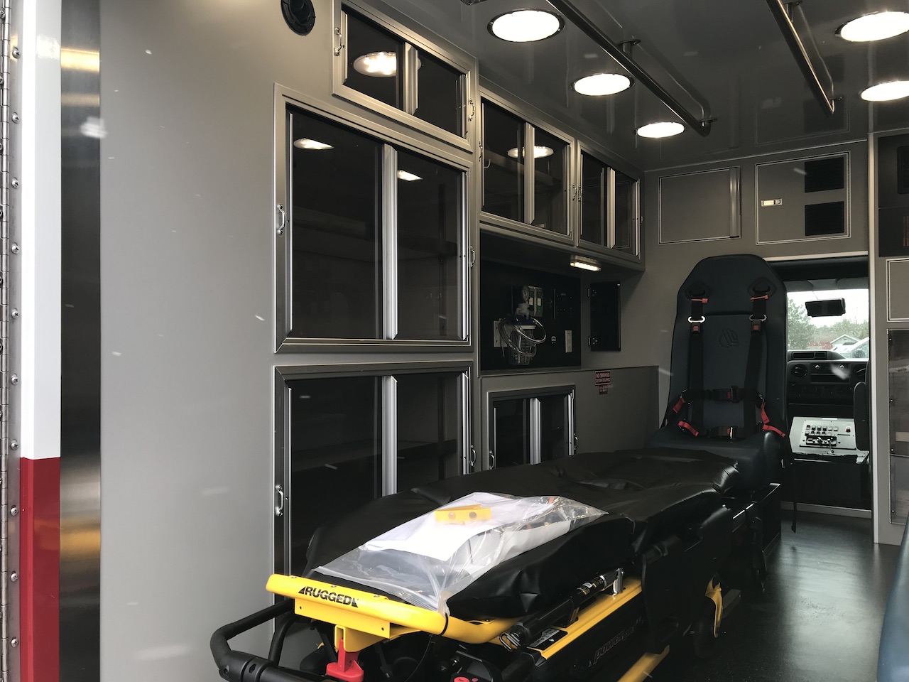 Medina-Medix-Ambulance-16