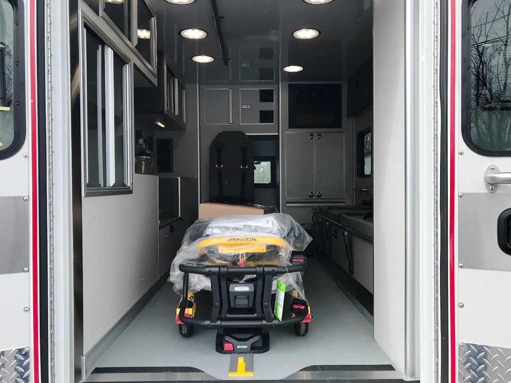Medina-Medix-Ambulance-11