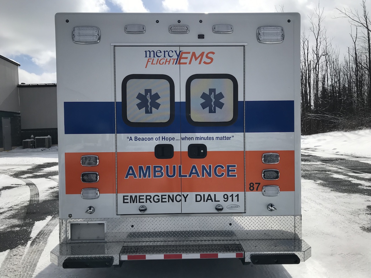 Mercy-Flight-Medix-Ambulance-7