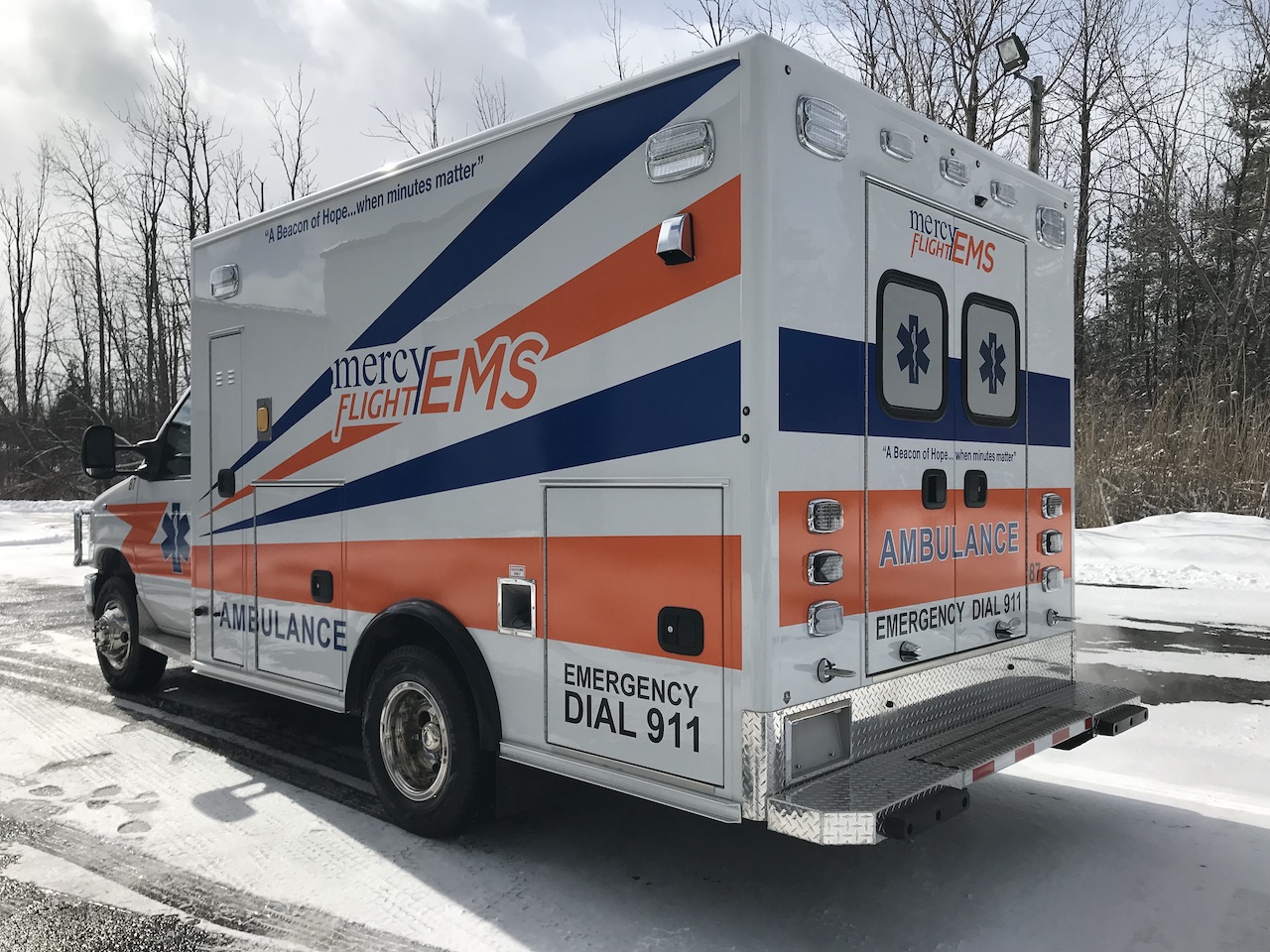 Mercy-Flight-Medix-Ambulance-8