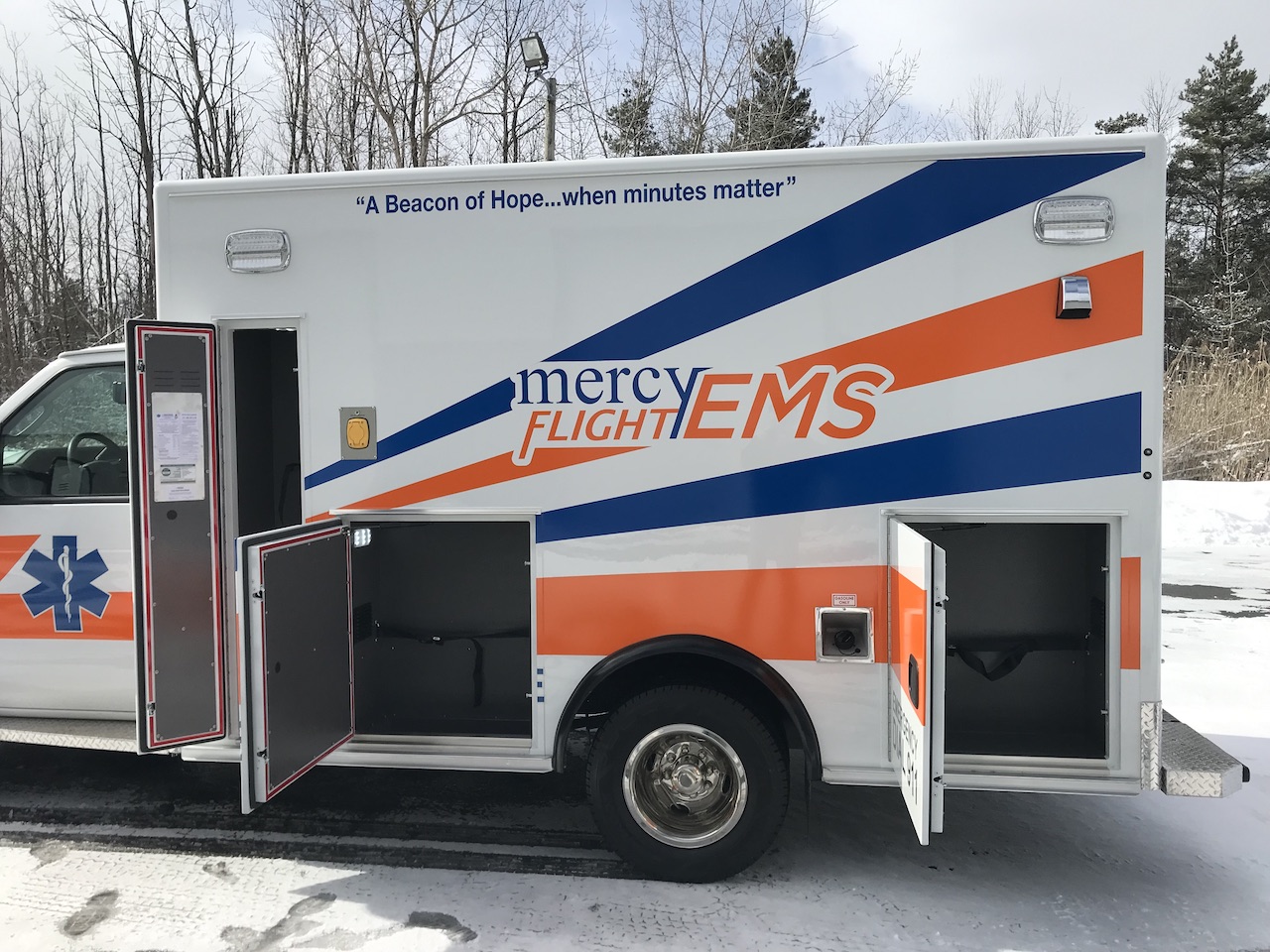 Mercy-Flight-Medix-Ambulance-9
