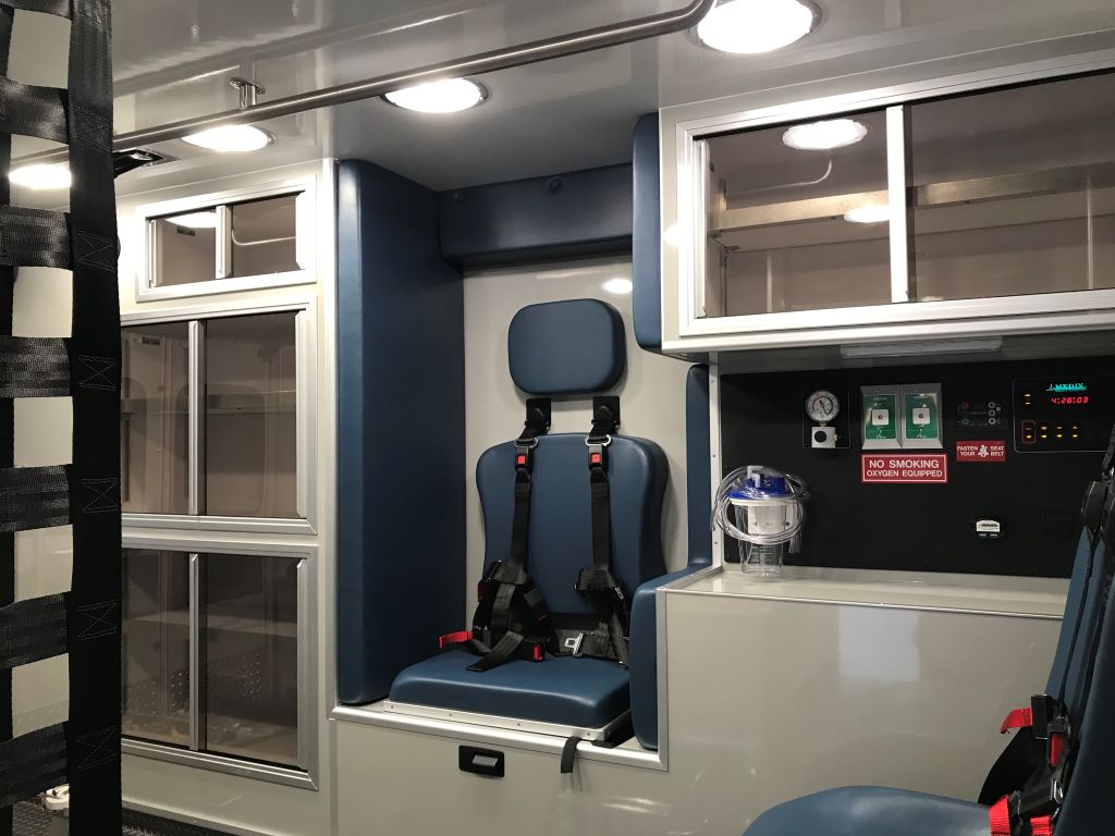 Mercy-Flight-Medix-Ambulance-17