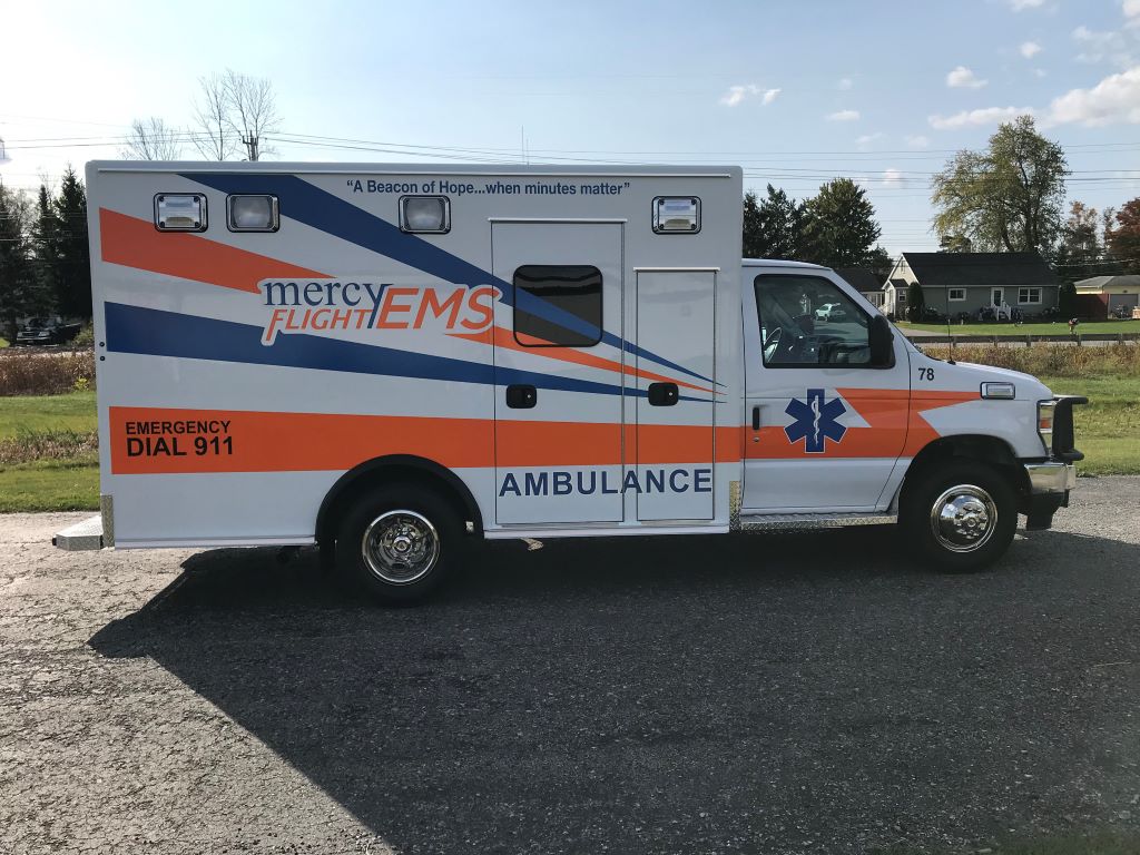 Mercy-Flight-Medix-Ambulance-5