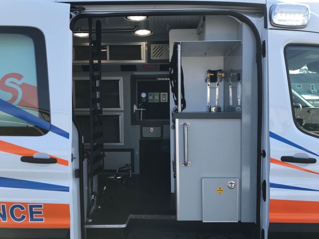 Mercy-Flight-Medix-Transit-Ambulance-16