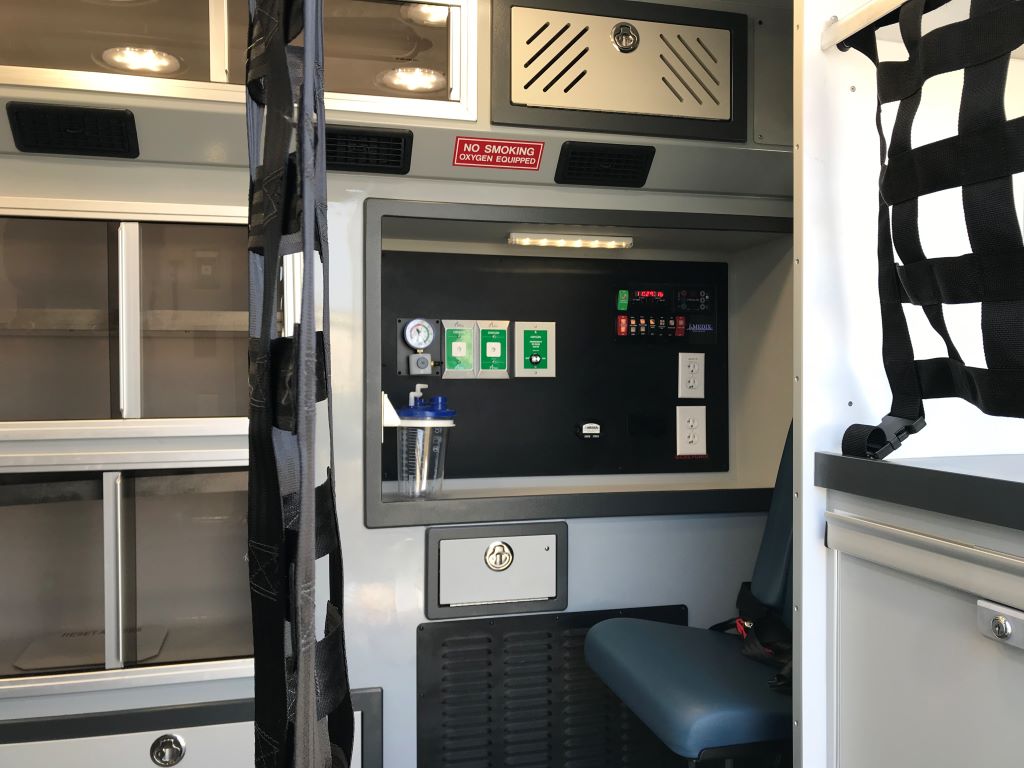 Mercy-Flight-Medix-Transit-Ambulance-18