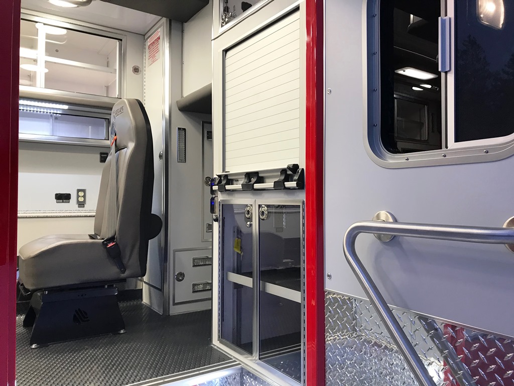 Miller-Hose-Life-Line-Ambulance-5