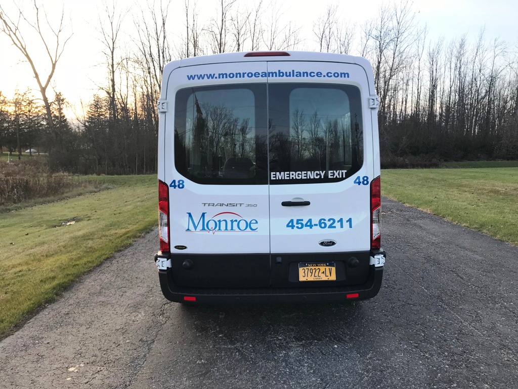 Monroe Ambulance - Paratransit stretcher van - 7