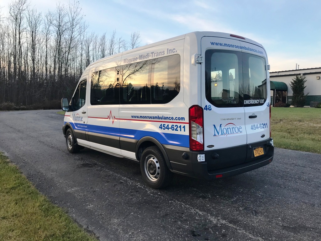 Monroe Ambulance - Paratransit stretcher van - 8