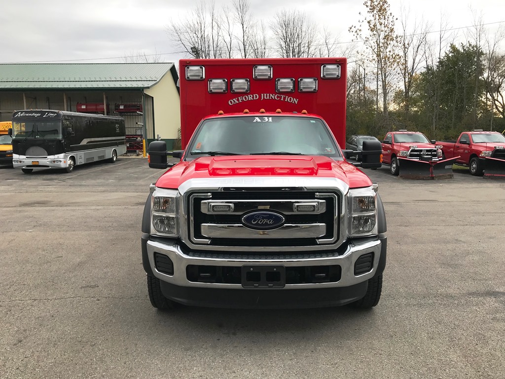 Oxford-Junction-Used-Ambulance-2