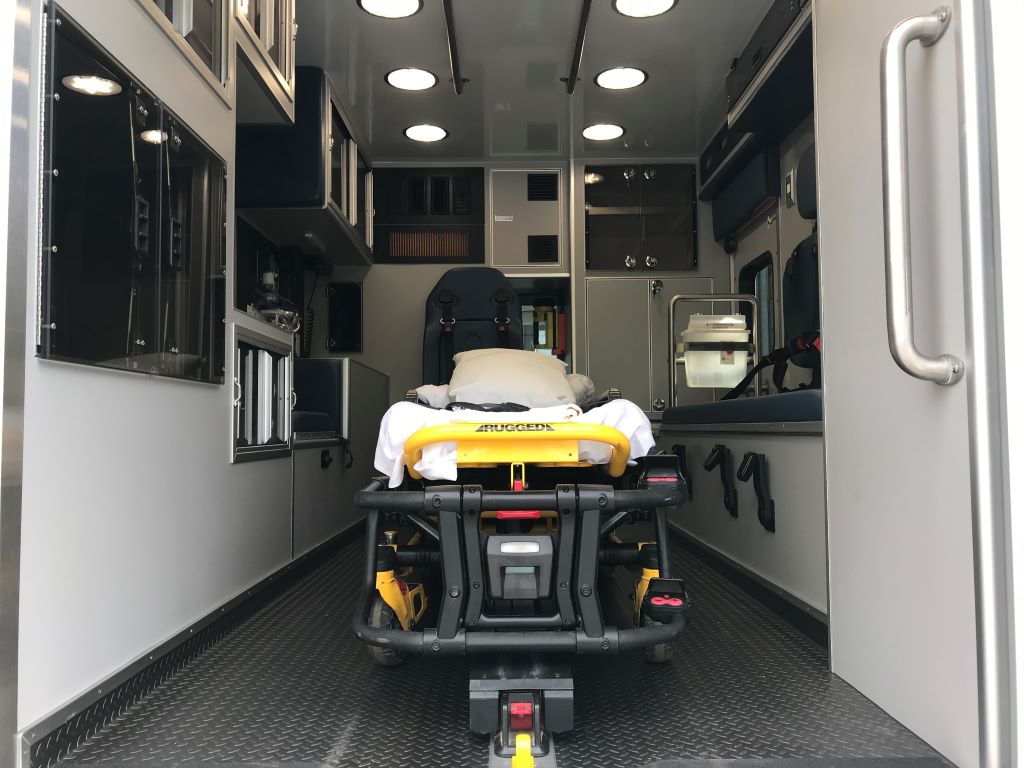 Penn-Yan-Medix-Ambulance-11