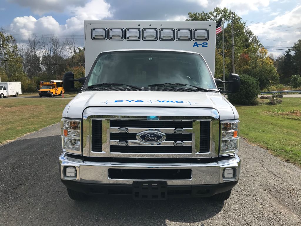 Penn-Yan-Medix-Ambulance-3